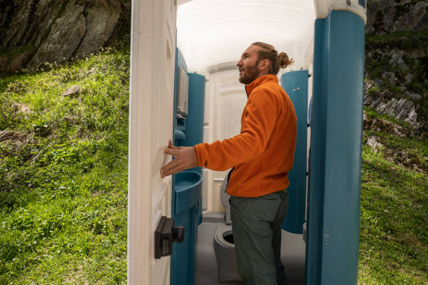 Best Emergency porta potty rental  in Los Angeles, CA